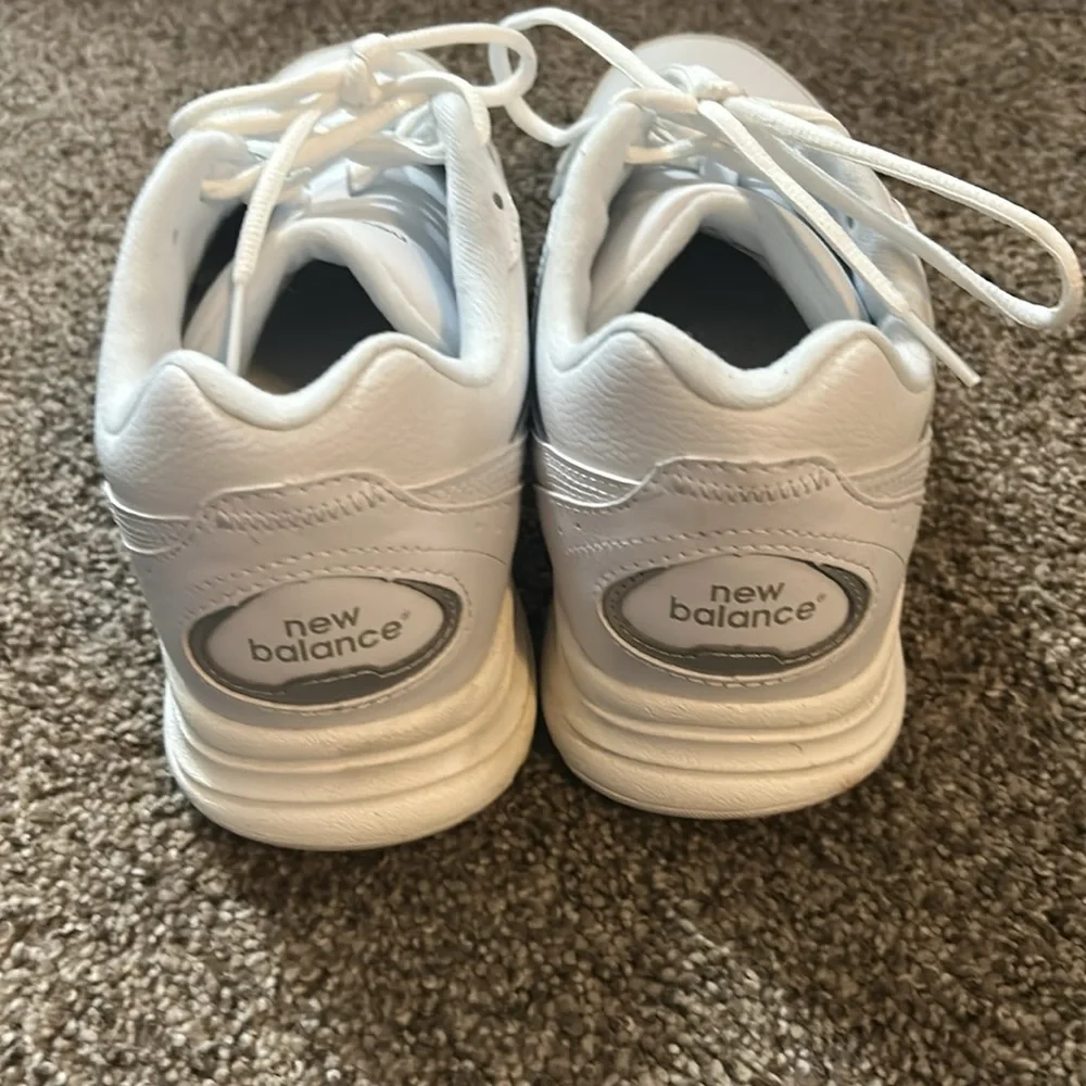 Unisex New Balance 577 White Sneakers